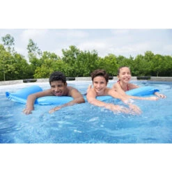 Piscine Tubulaire Ronde Bestway Steel Pro Max 5,49 X 1,22 M -Eau Minerale Magasin 5618y piscine hors sol bestway ronde steel pro max 549 122 ambiance 2