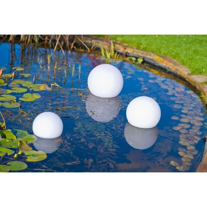 Boule Lumineuse LED Solaire Ubbink Multibright Solar Float - 30 Cm 2 Boule Lumineuse LED Solaire Ubbink Multibright Solar Float - 30 Cm – Image 2