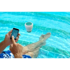 Analyseur D'eau Connecté ICO Pool Ondilo - Chlore / Brome -Eau Minerale Magasin integration 2 1 1