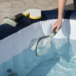 Set De Nettoyage Pour Spa Bestway -Eau Minerale Magasin set de nettoyage pour spa bestway 2